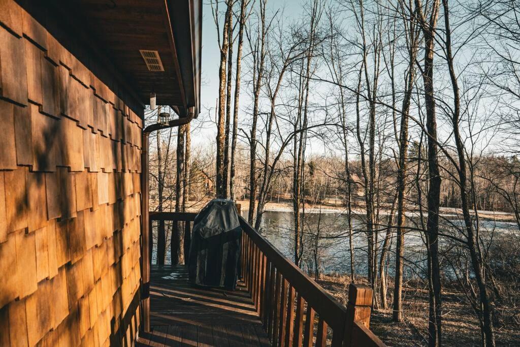 Chalet Lovely On The Waterfront Liberty